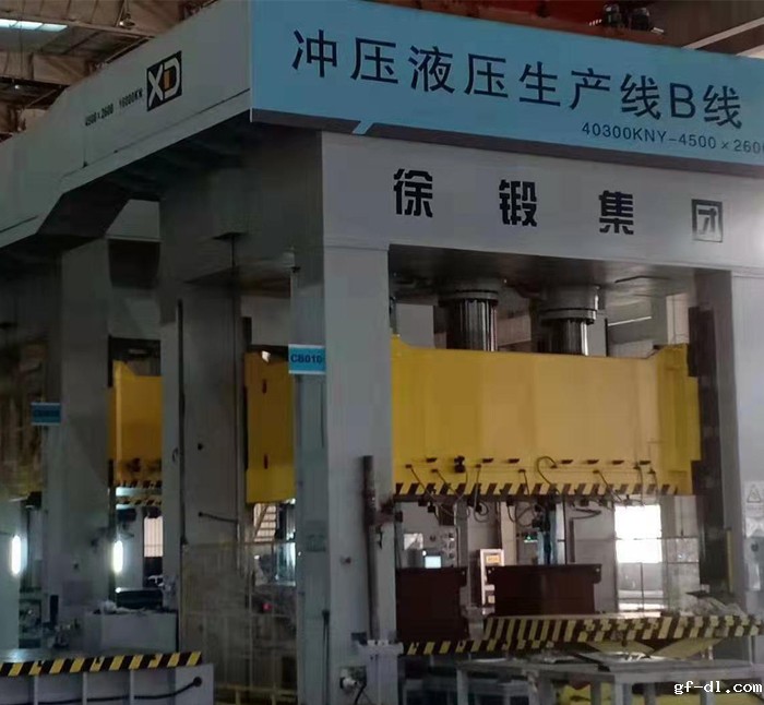  新能源1600T液压机A线+B线