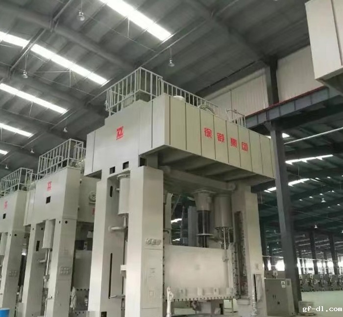  电动汽车生产线